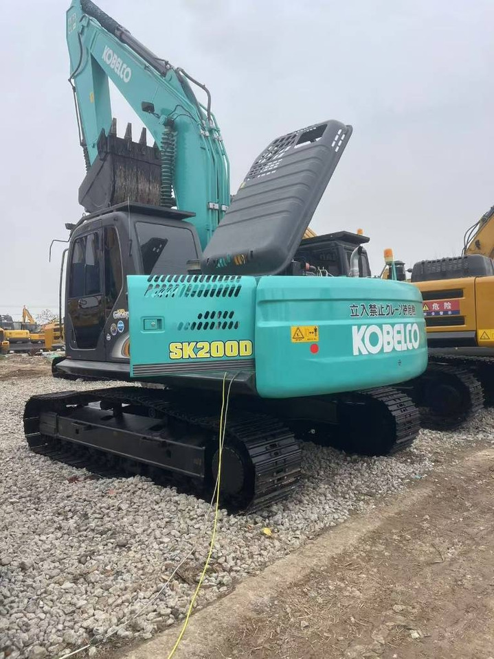 Crawler excavator Kobelco SK 200: picture 1