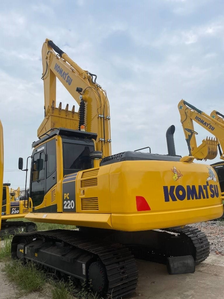 Komatsu PC 220 - Crawler excavator: picture 4 Komatsu PC 220 - Crawler excavator: picture 4