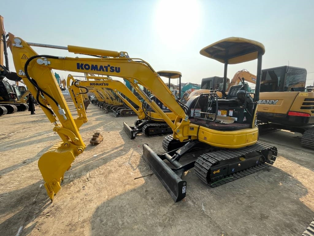 Komatsu PC 30 - Crawler excavator: picture 3 Komatsu PC 30 - Crawler excavator: picture 3