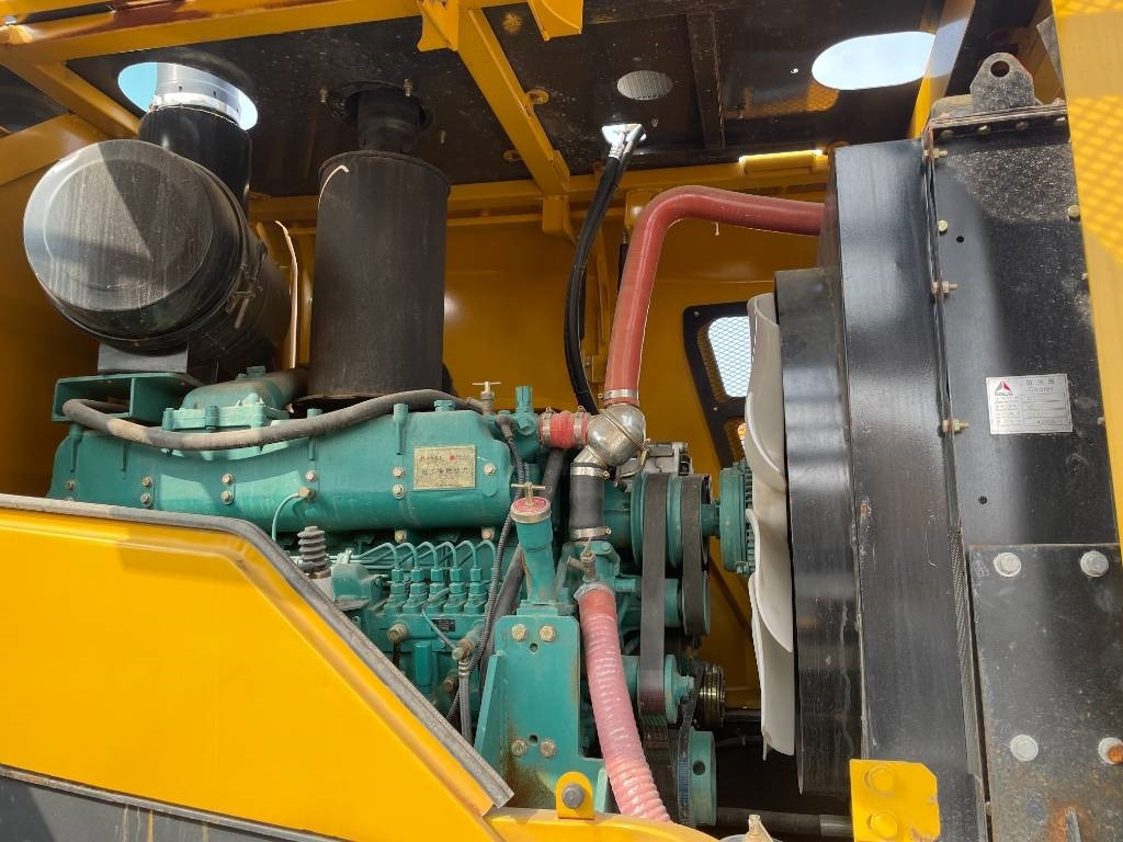 SDLG L 956 F  - Wheel loader: picture 3 SDLG L 956 F  - Wheel loader: picture 3