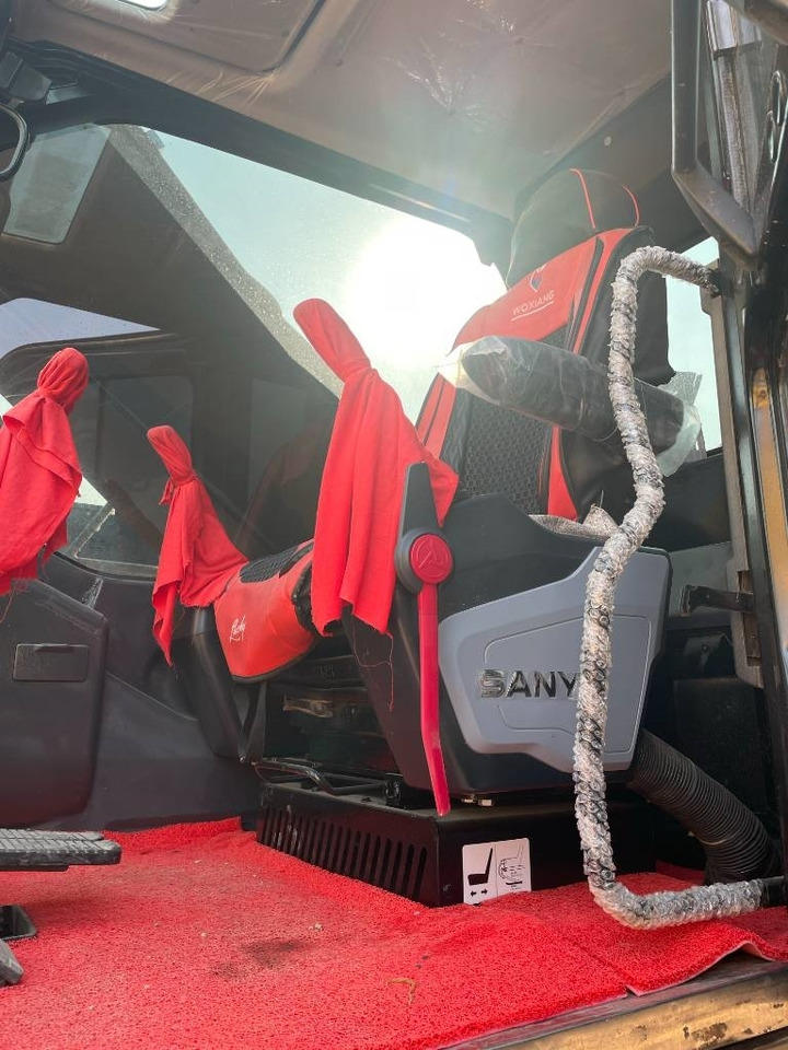 Sany SY 235 C - Crawler excavator: picture 5 Sany SY 235 C - Crawler excavator: picture 5