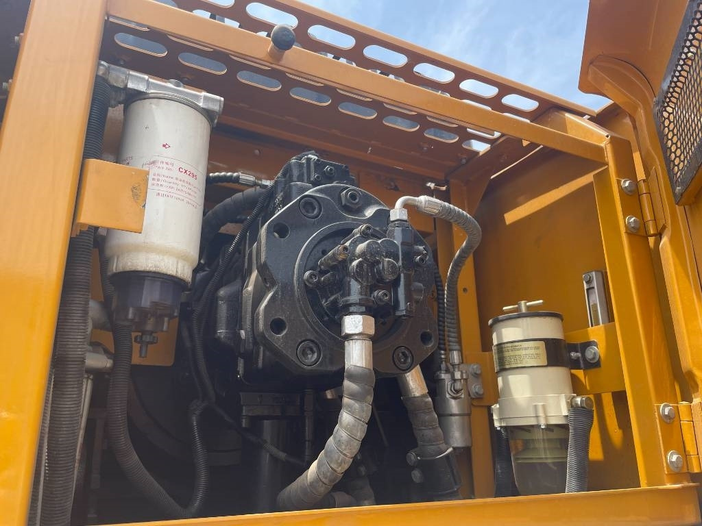 Crawler excavator Sany SY 365 H: picture 8
