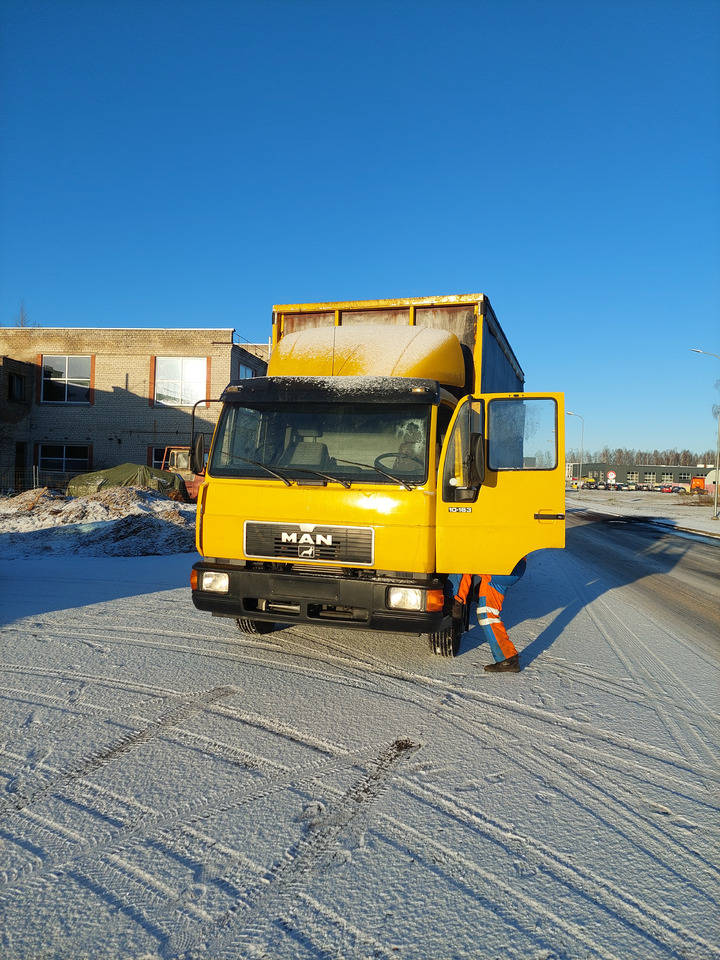 MAN - Curtain side truck: picture 1 MAN - Curtain side truck: picture 1