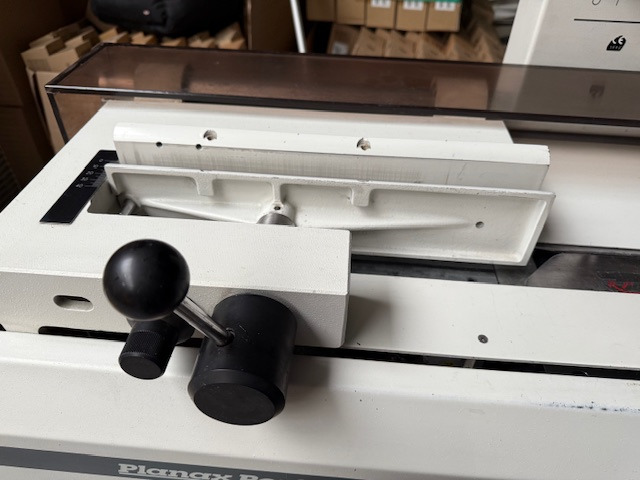 Planatol Planax Perfect Binder F II - Binding machine: picture 4 Planatol Planax Perfect Binder F II - Binding machine: picture 4