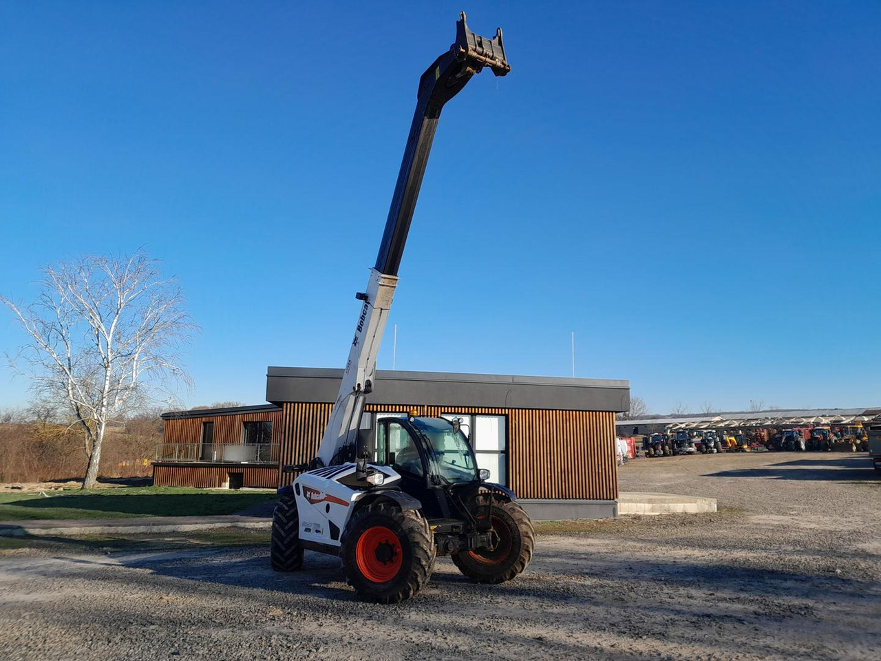Bobcat TL, 38-70 Agri , HF 135 HP AGRI STAGE V - Telescopic handler: picture 3 Bobcat TL, 38-70 Agri , HF 135 HP AGRI STAGE V - Telescopic handler: picture 3