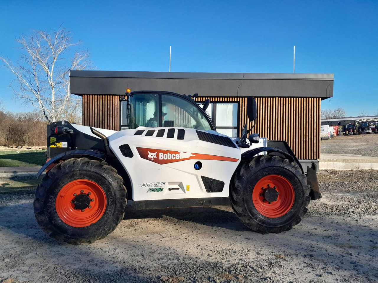 Bobcat TL, 38-70 Agri , HF 135 HP AGRI STAGE V - Telescopic handler: picture 5 Bobcat TL, 38-70 Agri , HF 135 HP AGRI STAGE V - Telescopic handler: picture 5