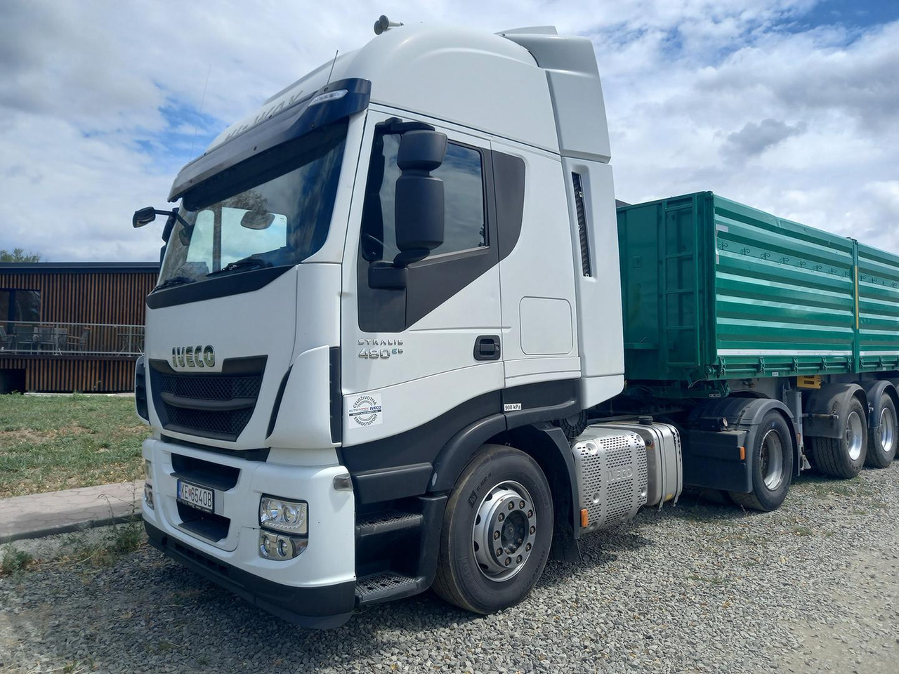 Iveco AS440T/P, 353kW, EURO 6 - Dropside/ Flatbed truck: picture 4 Iveco AS440T/P, 353kW, EURO 6 - Dropside/ Flatbed truck: picture 4