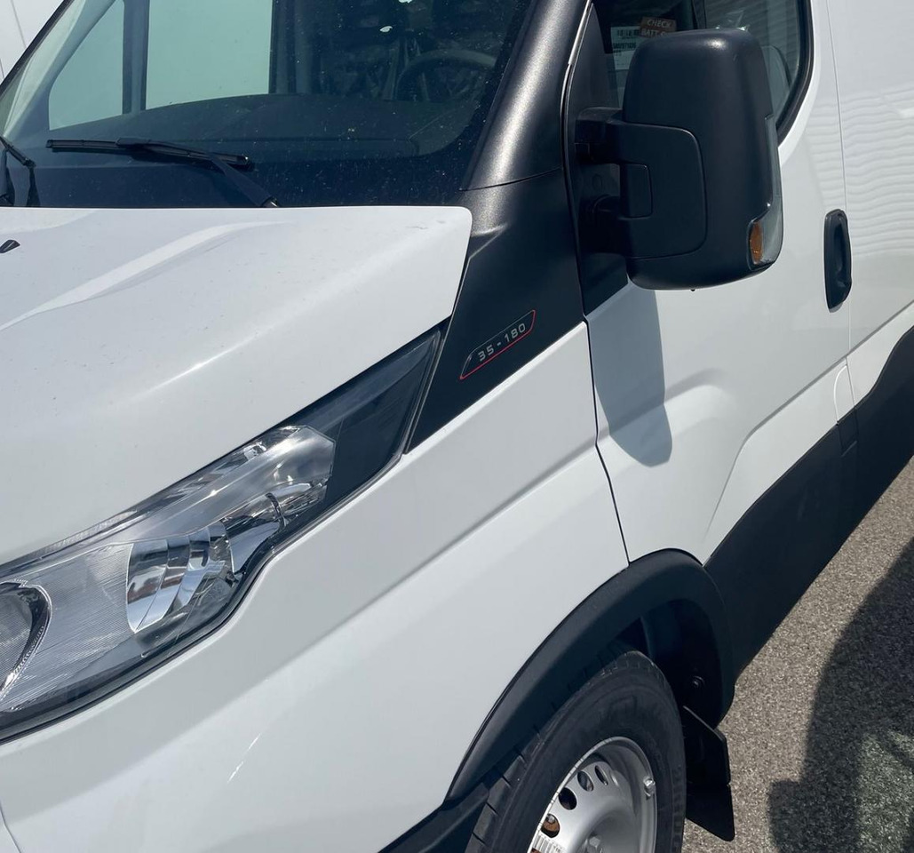 Iveco DAILY VAN, 3.0 D 176k, 35S18H V Evolution H2 - Panel van: picture 3 Iveco DAILY VAN, 3.0 D 176k, 35S18H V Evolution H2 - Panel van: picture 3