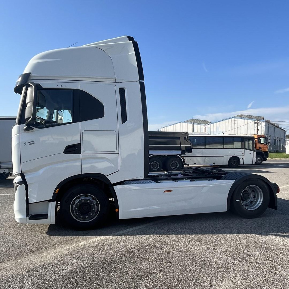 Iveco S-WAY, 530, AS440S53TP - Tractor unit: picture 5 Iveco S-WAY, 530, AS440S53TP - Tractor unit: picture 5