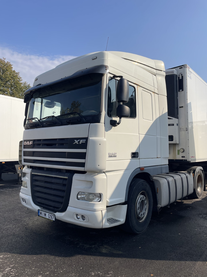 DAF XF105.460 - Tractor unit: picture 2 DAF XF105.460 - Tractor unit: picture 2