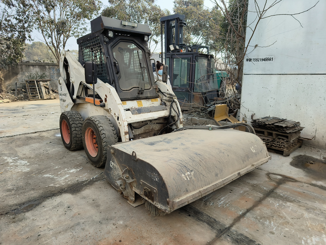 BOBCAT s18 - Skid steer loader: picture 4 BOBCAT s18 - Skid steer loader: picture 4