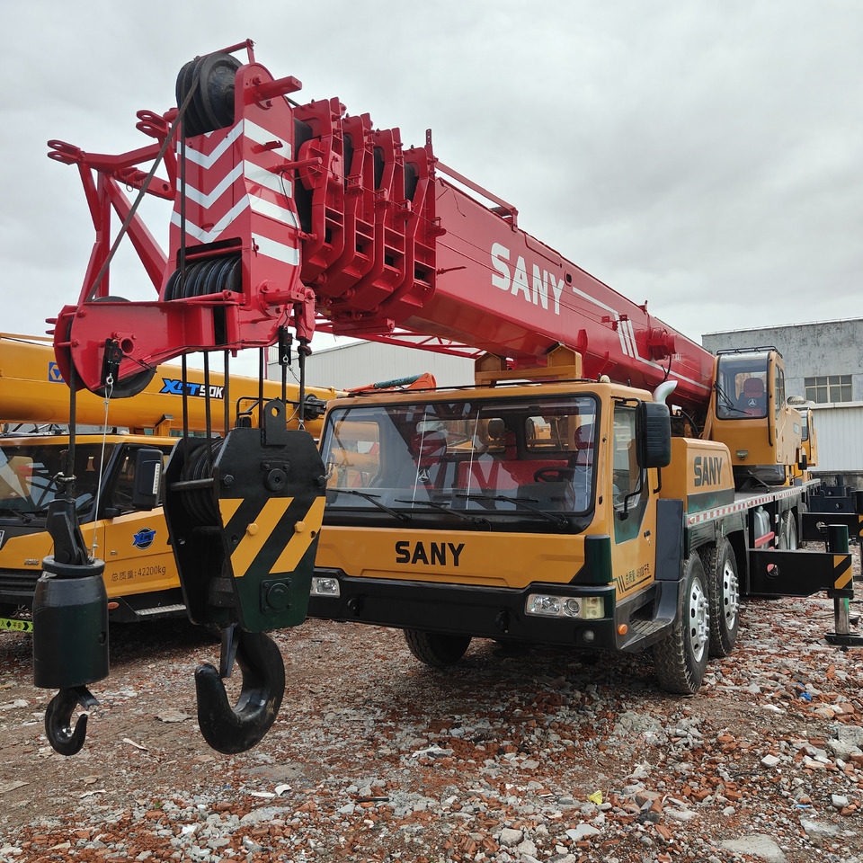 SANY STC800 80Ton Crane - Mobile crane: picture 5 SANY STC800 80Ton Crane - Mobile crane: picture 5