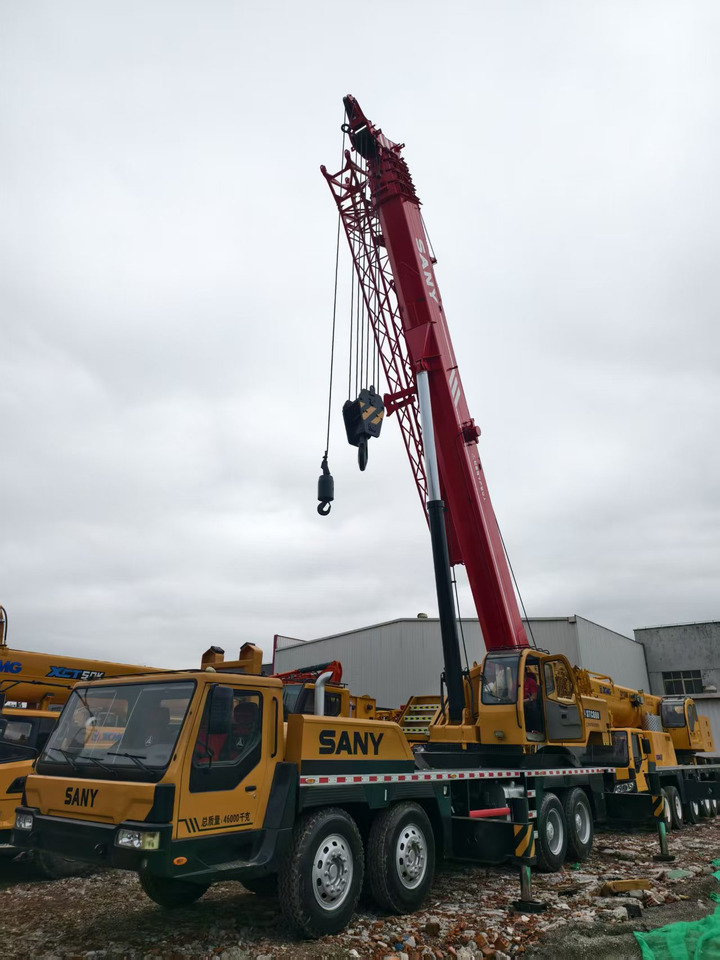 SANY STC800 - Mobile crane: picture 3 SANY STC800 - Mobile crane: picture 3