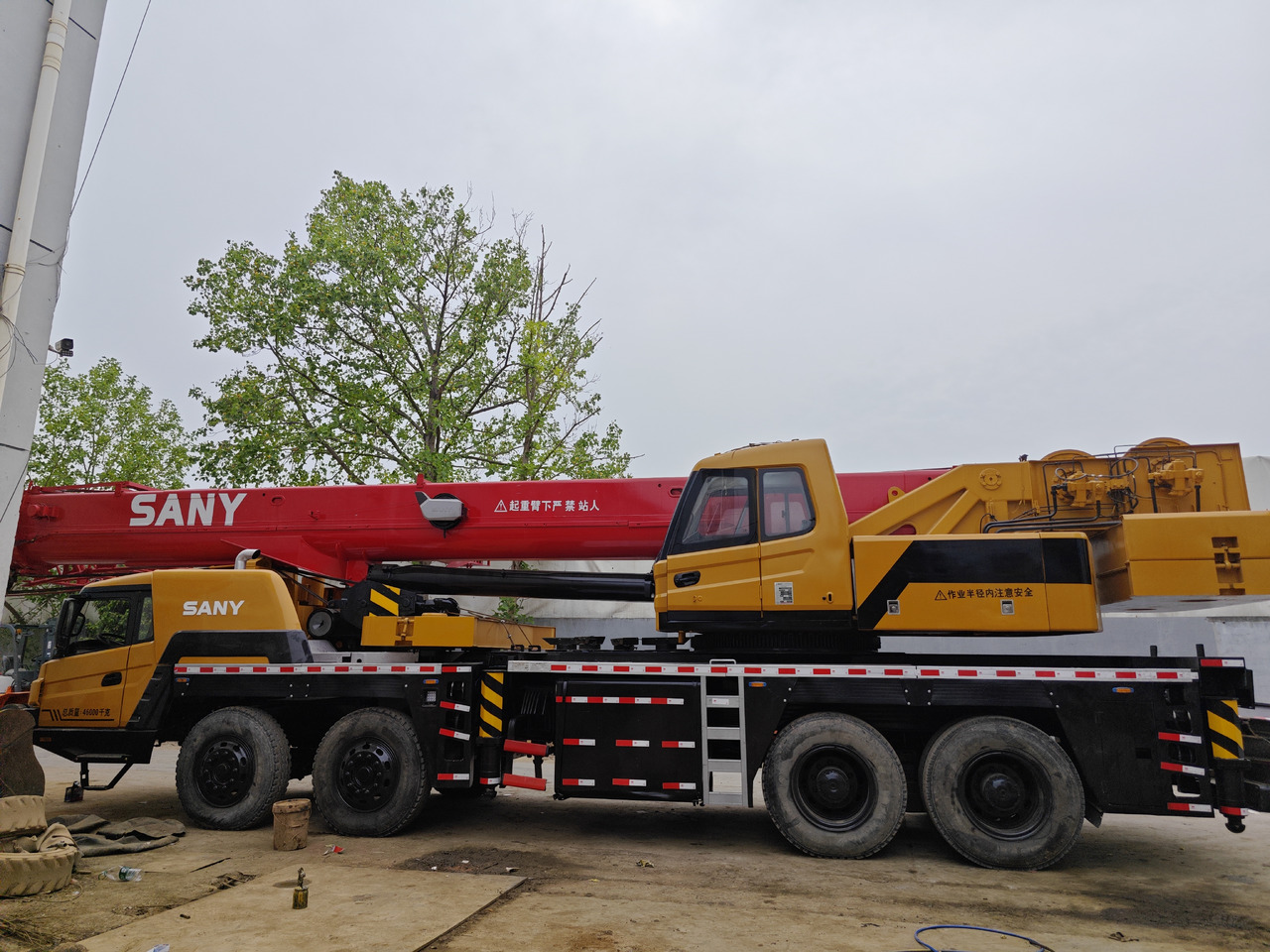 SANY stc800s truck crane - Mobile crane: picture 4 SANY stc800s truck crane - Mobile crane: picture 4