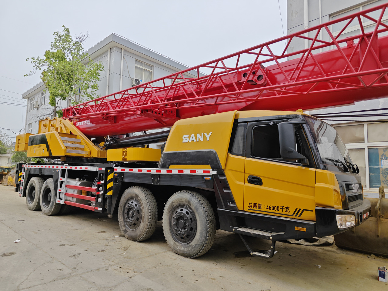 SANY stc800s truck crane - Mobile crane: picture 3 SANY stc800s truck crane - Mobile crane: picture 3