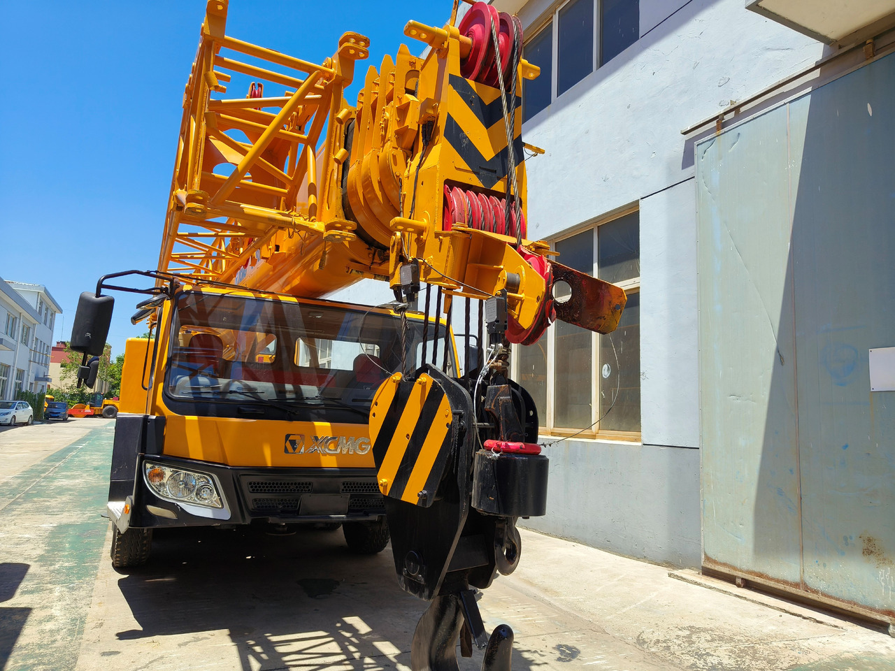 XCMG QY80K used xcmg truck crane - Mobile crane: picture 3 XCMG QY80K used xcmg truck crane - Mobile crane: picture 3