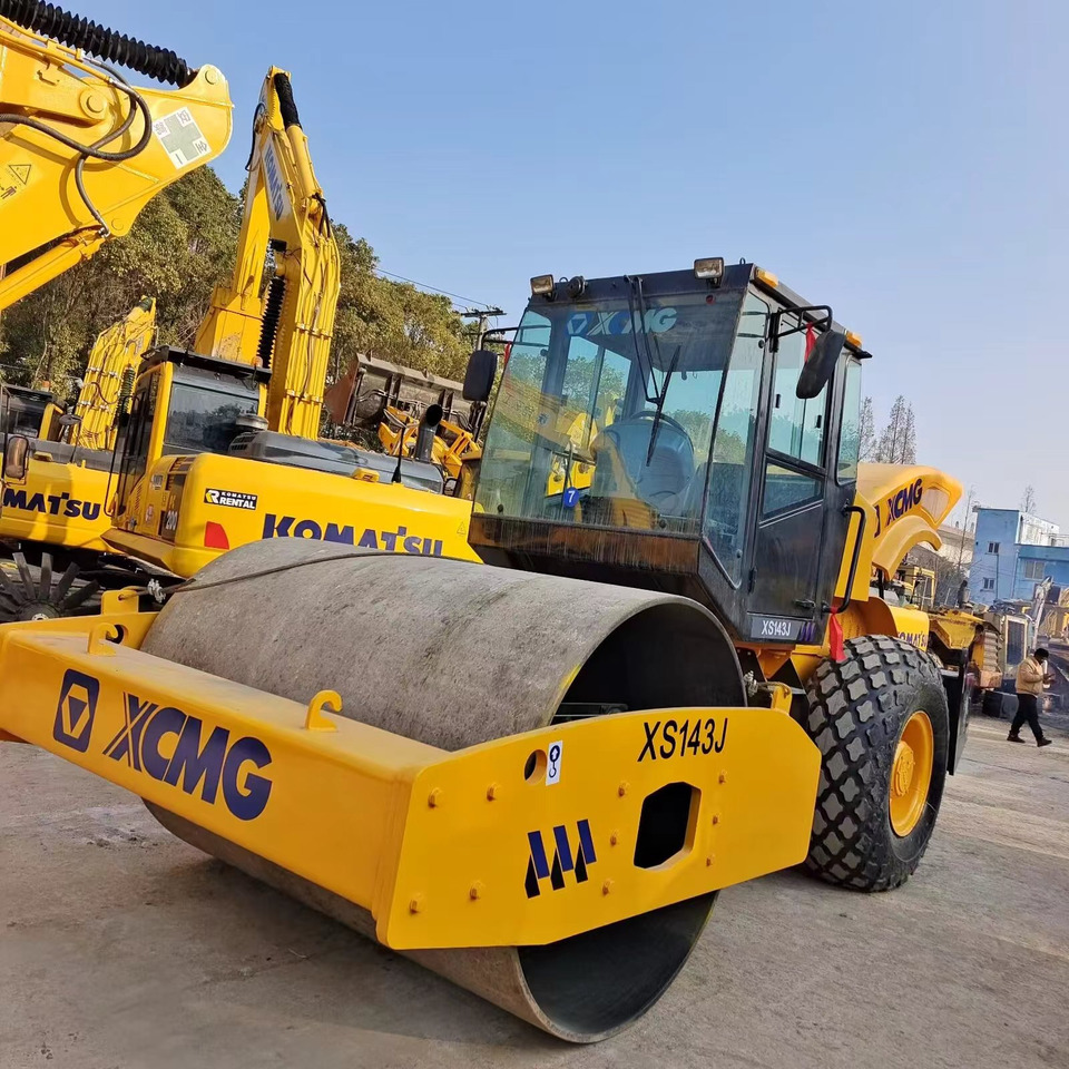 XCMG XS143J road roller - Compactor: picture 5 XCMG XS143J road roller - Compactor: picture 5