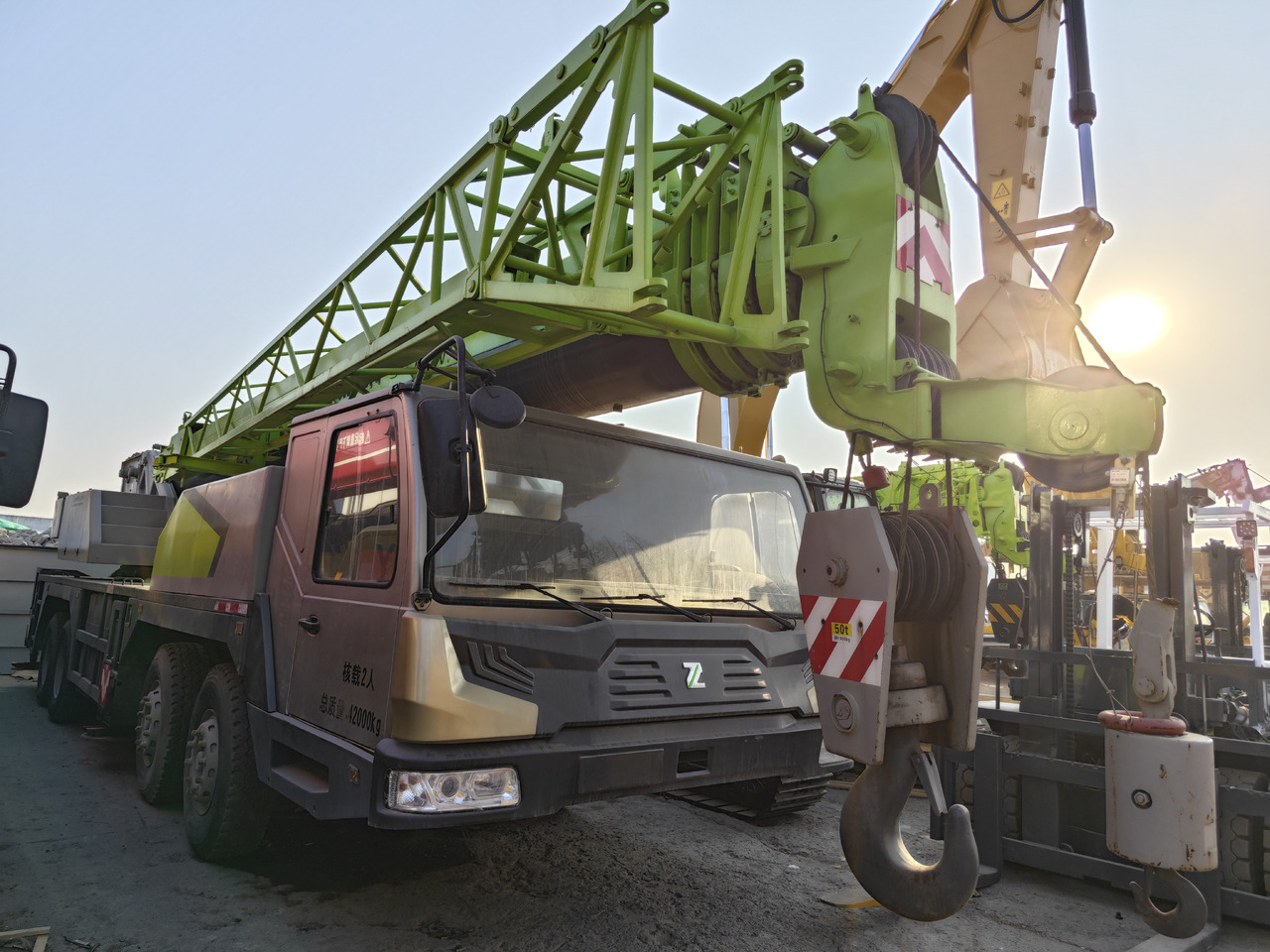 ZOOMLION ZTC500V - Mobile crane: picture 4 ZOOMLION ZTC500V - Mobile crane: picture 4