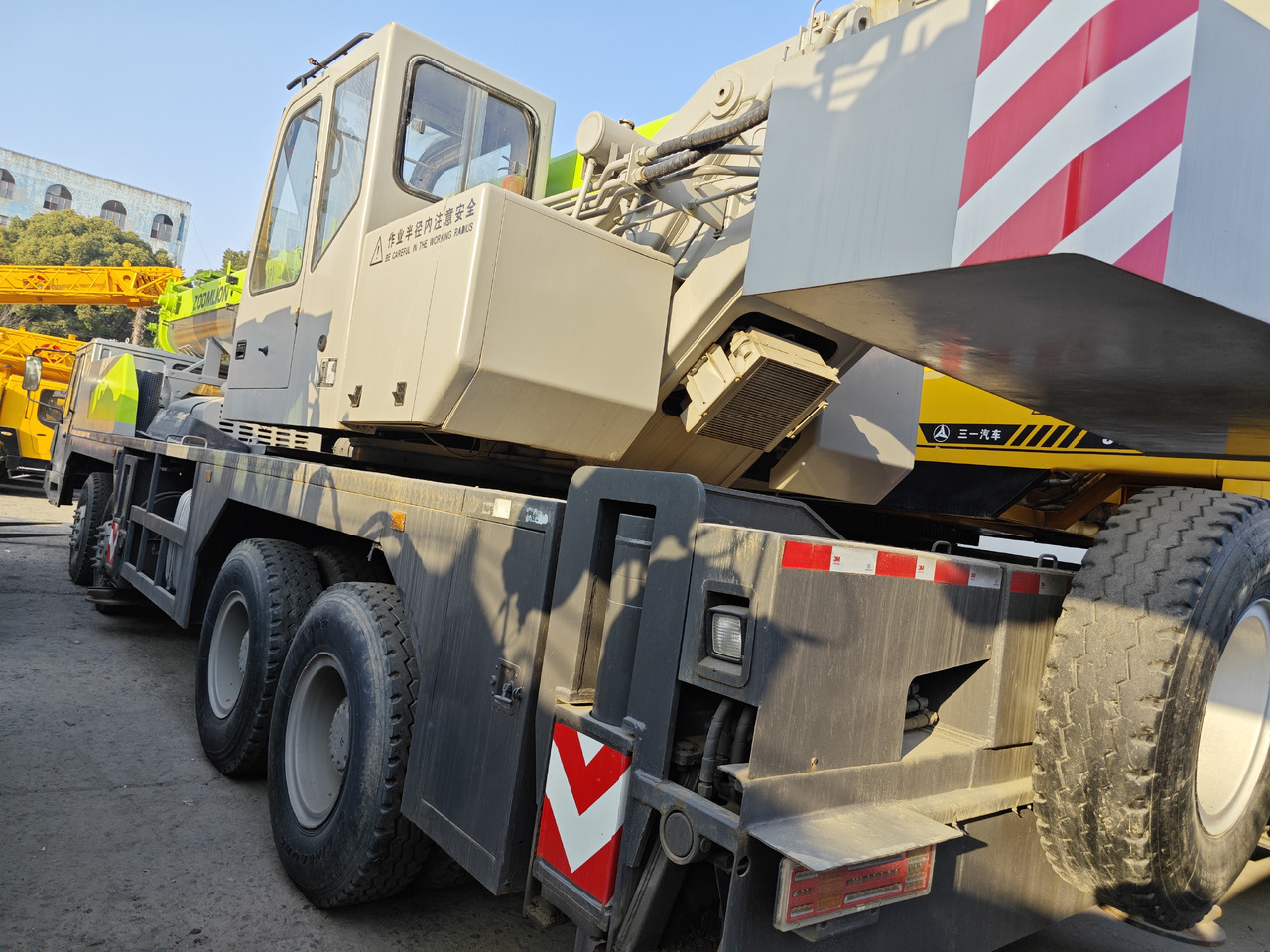 ZOOMLION ZTC500V - Mobile crane: picture 3 ZOOMLION ZTC500V - Mobile crane: picture 3