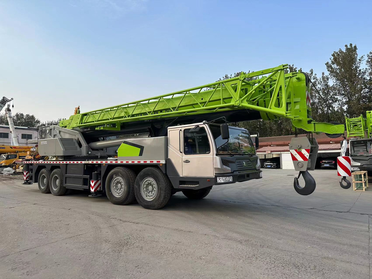 ZOOMLION ZTC800V - Mobile crane: picture 2 ZOOMLION ZTC800V - Mobile crane: picture 2