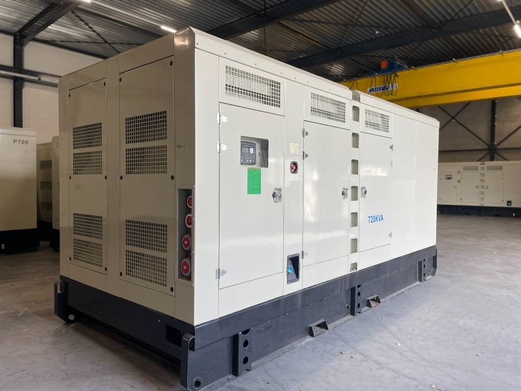 Baudouin 6M33G715/5 - 720 kVA Surplus genset - DPX-19879.1 - Generator set: picture 2 Baudouin 6M33G715/5 - 720 kVA Surplus genset - DPX-19879.1 - Generator set: picture 2