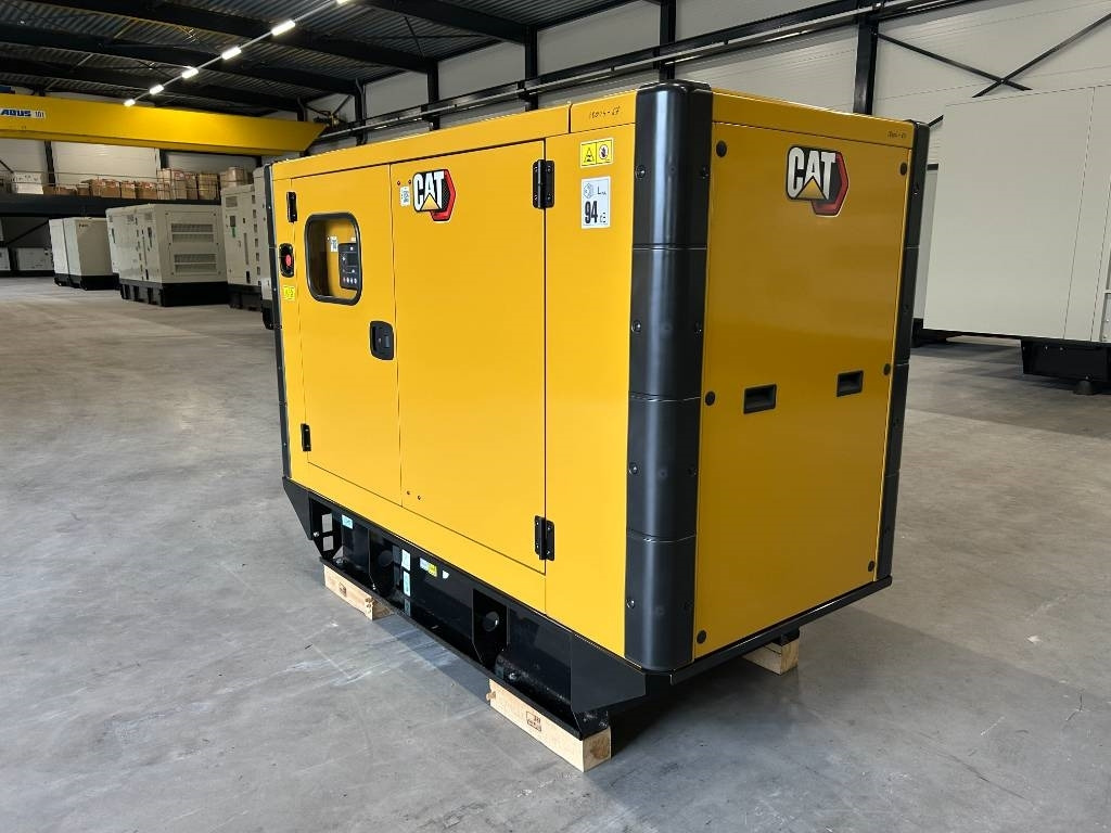 CAT DE33E0 - 33 kVA Generator - DPX-18004 - Generator set: picture 4 CAT DE33E0 - 33 kVA Generator - DPX-18004 - Generator set: picture 4