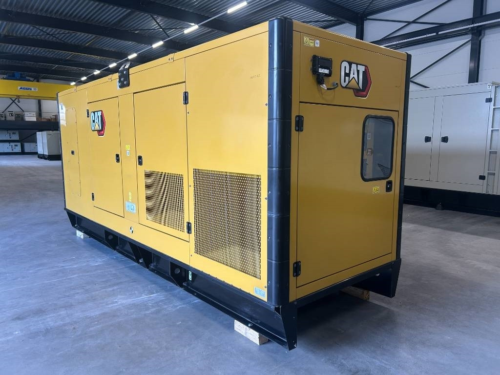 CAT DE400E0 - C13 - 400 kVA Generator - DPX-18023 - Generator set: picture 5 CAT DE400E0 - C13 - 400 kVA Generator - DPX-18023 - Generator set: picture 5