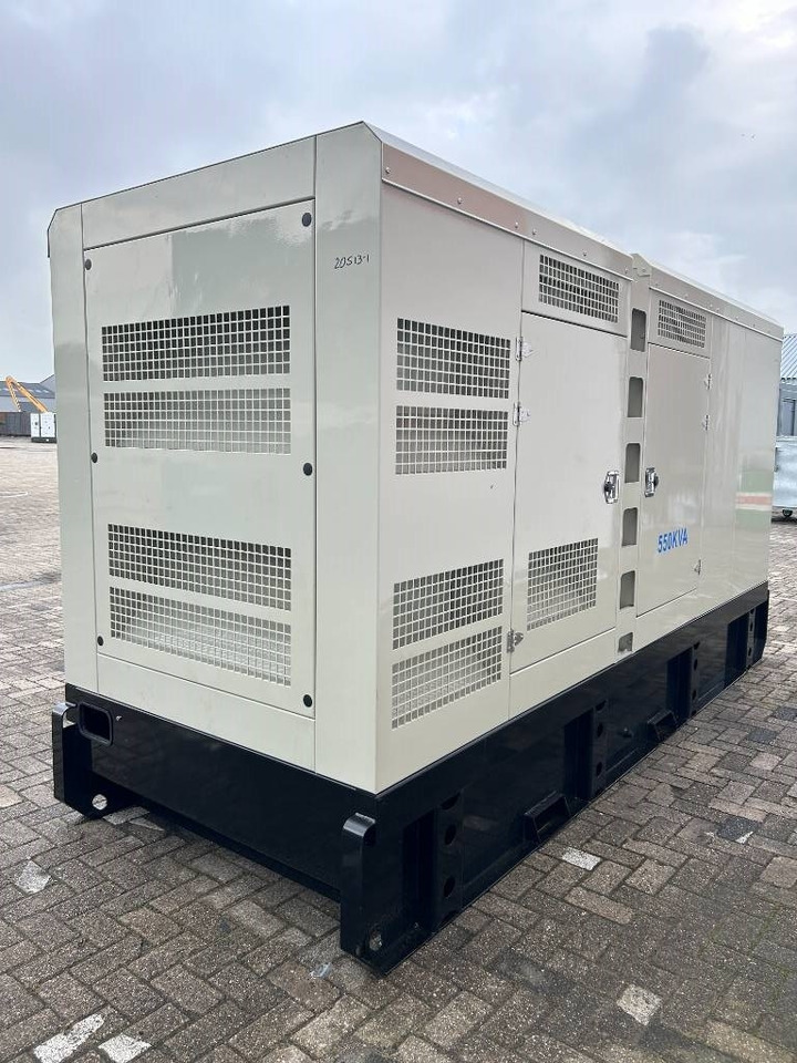 Iveco CR13TE7W - 550 kVA Generator - DPX-19797 - Generator set: picture 3 Iveco CR13TE7W - 550 kVA Generator - DPX-19797 - Generator set: picture 3