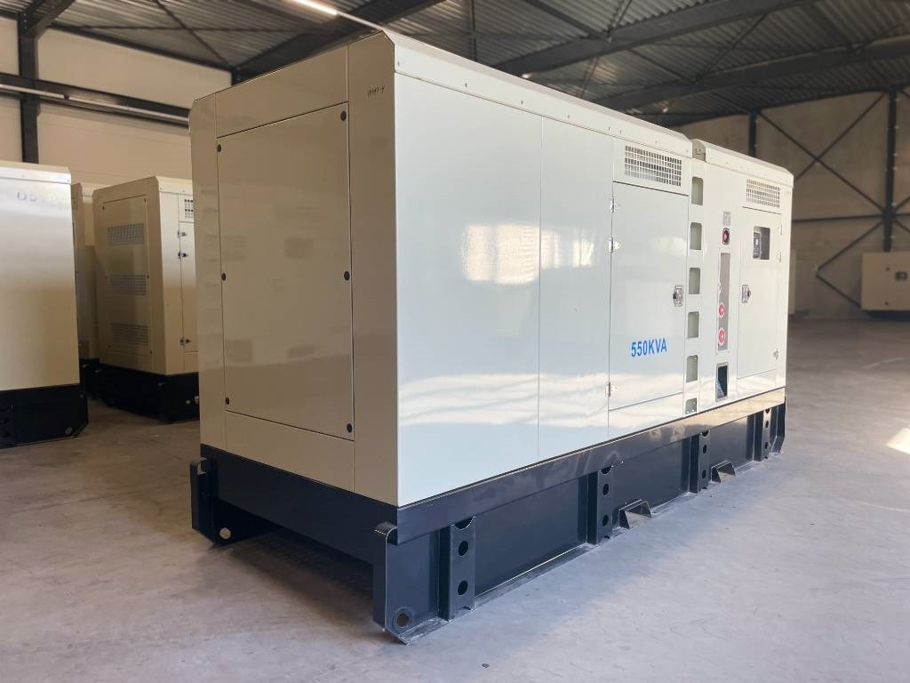 Iveco CR13TE7W - 550 kVA Generator - DPX-19797 - Generator set: picture 2 Iveco CR13TE7W - 550 kVA Generator - DPX-19797 - Generator set: picture 2