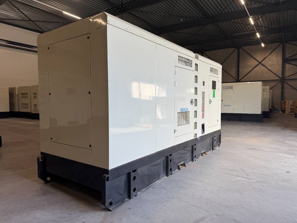 Iveco CR16TE1W - 660 kVA Generator - DPX-19798 - Generator set: picture 2 Iveco CR16TE1W - 660 kVA Generator - DPX-19798 - Generator set: picture 2