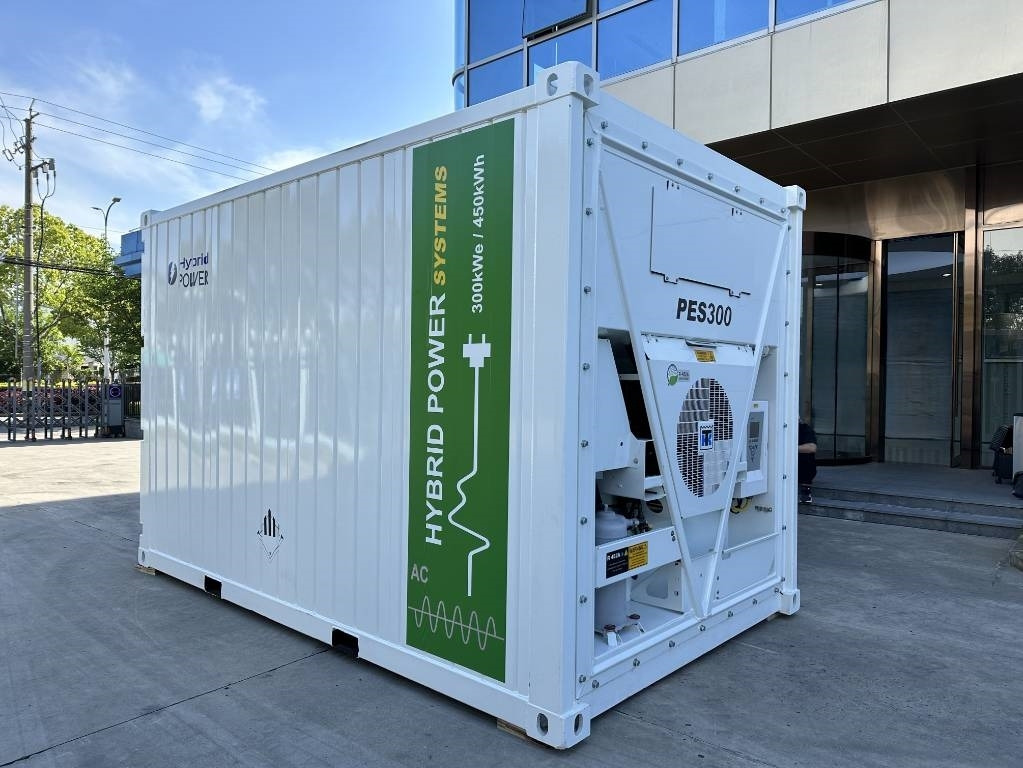 PHE125 Hybrid Energy System - 125 kVA - 237 kWh - Generator set: picture 2 PHE125 Hybrid Energy System - 125 kVA - 237 kWh - Generator set: picture 2