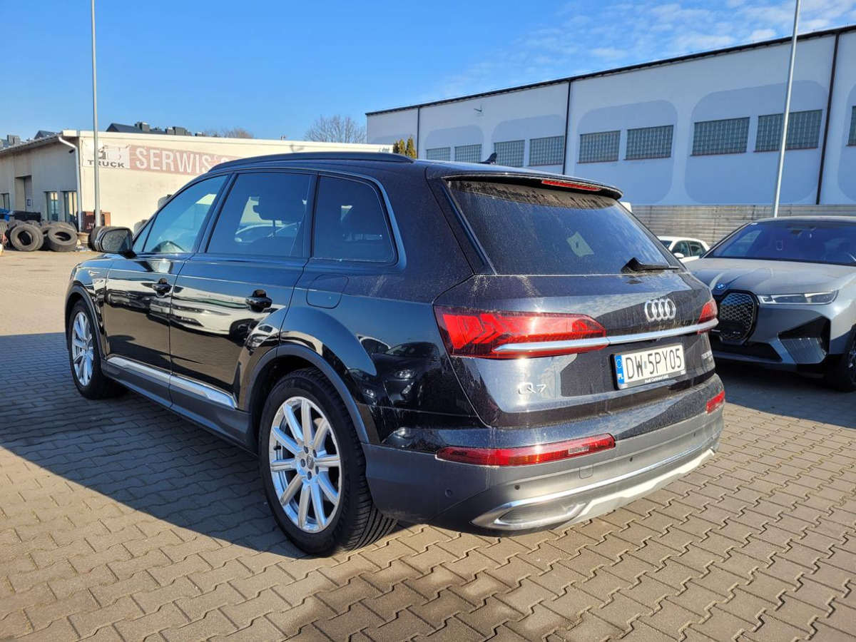 AUDI Q7 SUV - SUV: picture 4 AUDI Q7 SUV - SUV: picture 4