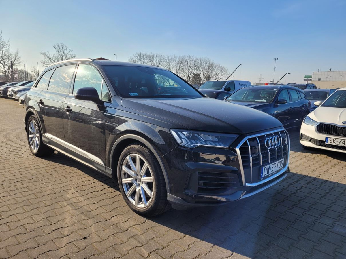 AUDI Q7 SUV - SUV: picture 1 AUDI Q7 SUV - SUV: picture 1