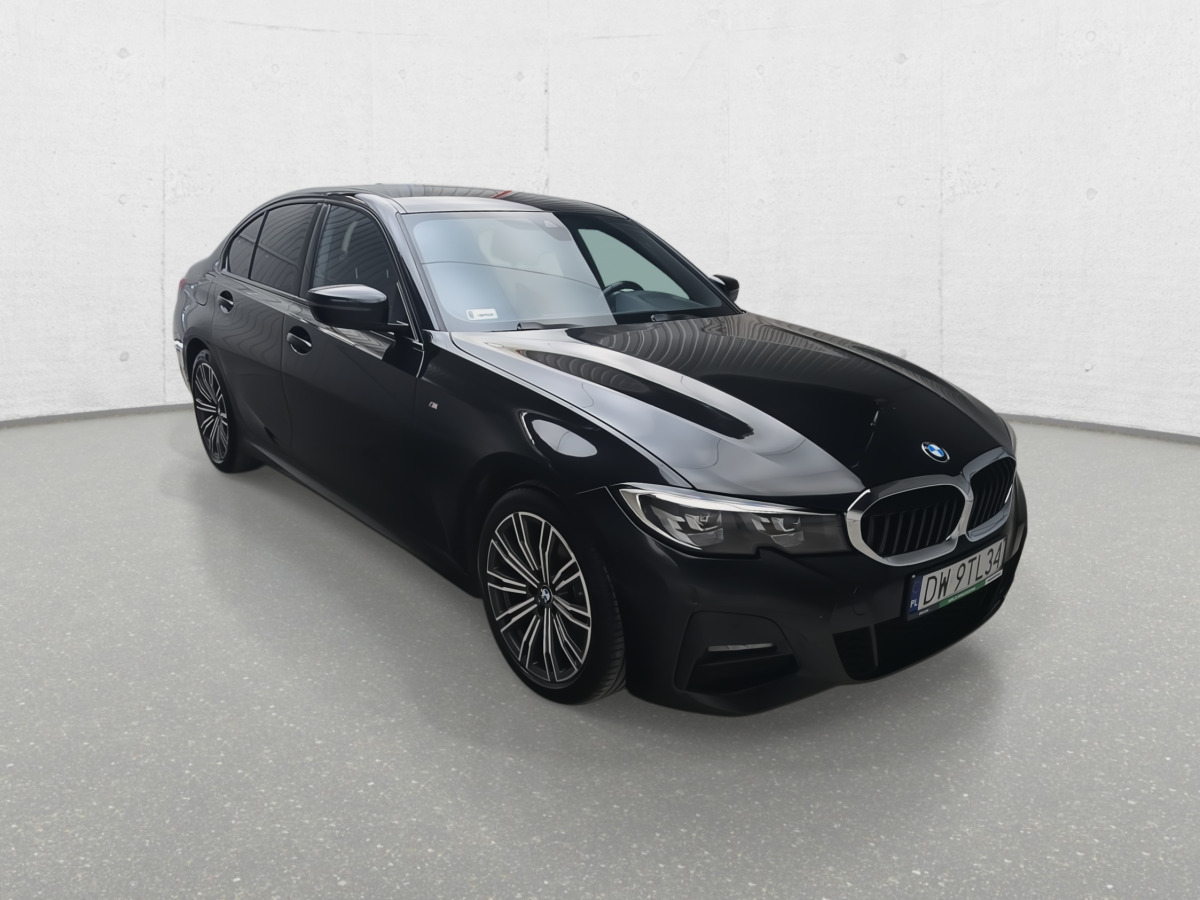 BMW 320 D XDRIVE SEDAN - Saloon car: picture 3 BMW 320 D XDRIVE SEDAN - Saloon car: picture 3