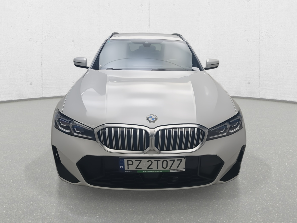 BMW 320D XDRIVE KOMBI - Car: picture 4 BMW 320D XDRIVE KOMBI - Car: picture 4