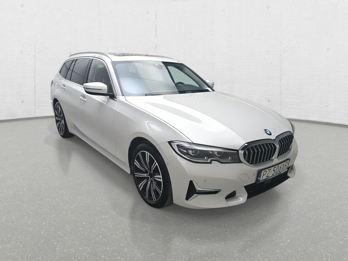 BMW 320D XDRIVE KOMBI - Car: picture 2 BMW 320D XDRIVE KOMBI - Car: picture 2