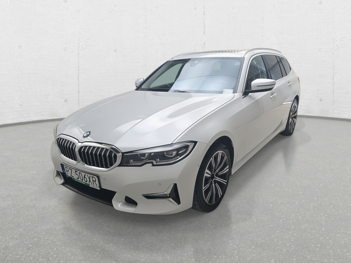 BMW 320D XDRIVE KOMBI - Car: picture 4 BMW 320D XDRIVE KOMBI - Car: picture 4