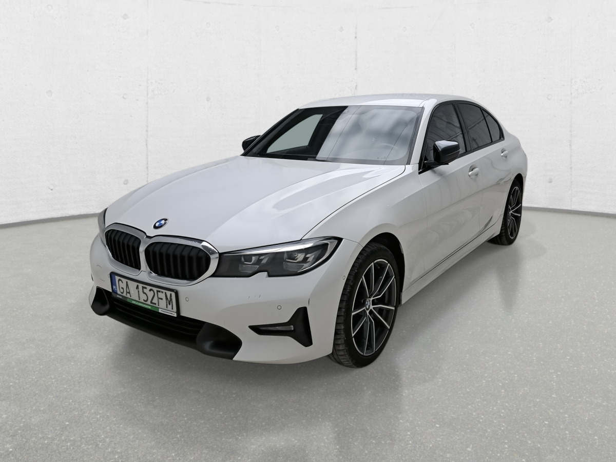 BMW 320I XDRIVE SEDAN - Car: picture 4 BMW 320I XDRIVE SEDAN - Car: picture 4