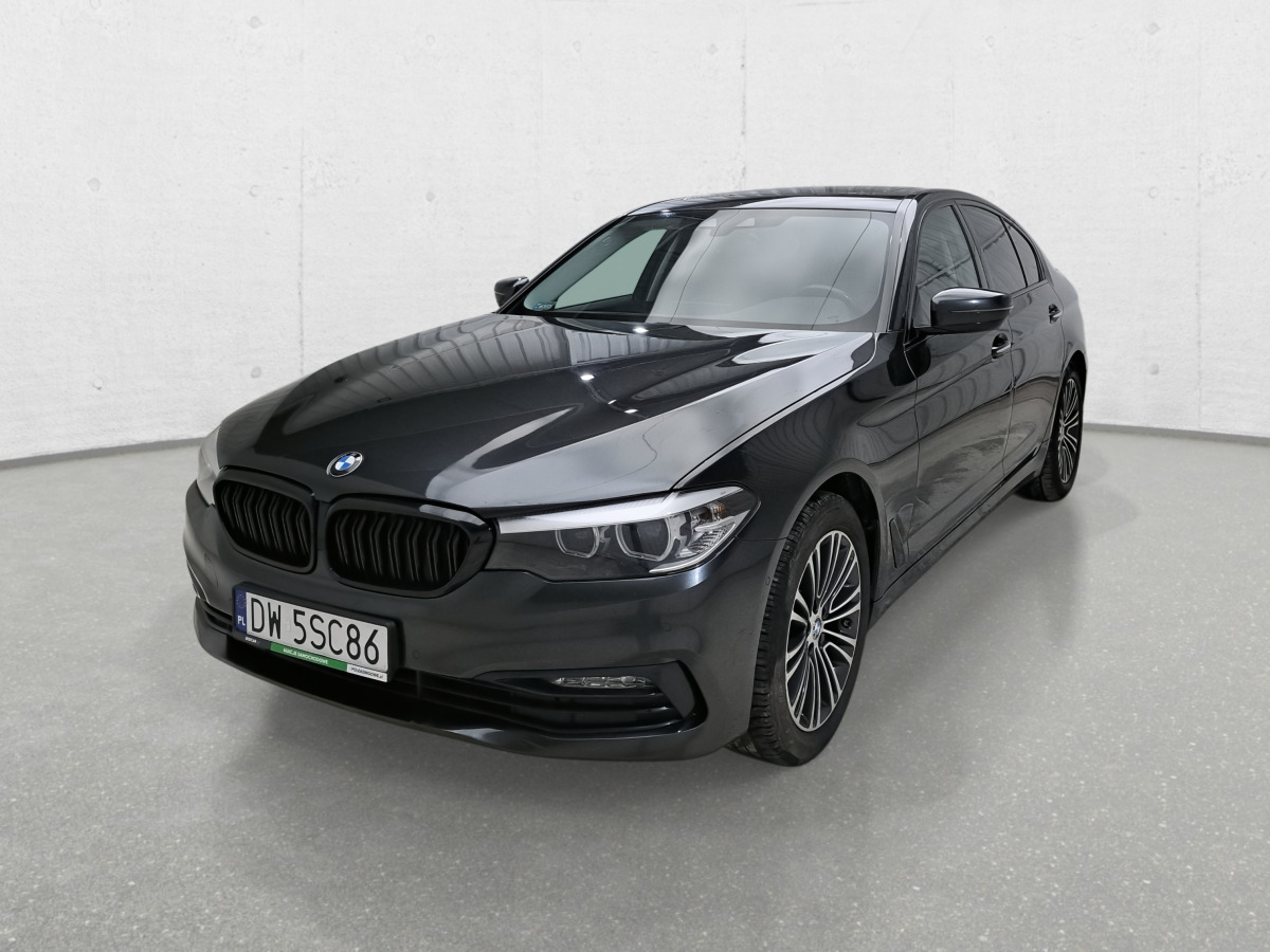 BMW 520D SEDAN - Saloon car: picture 4 BMW 520D SEDAN - Saloon car: picture 4