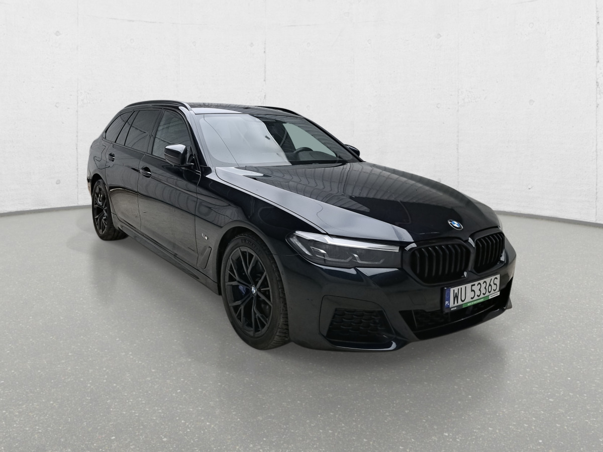 BMW 520D XDRIVE KOMBI - Car: picture 1 BMW 520D XDRIVE KOMBI - Car: picture 1