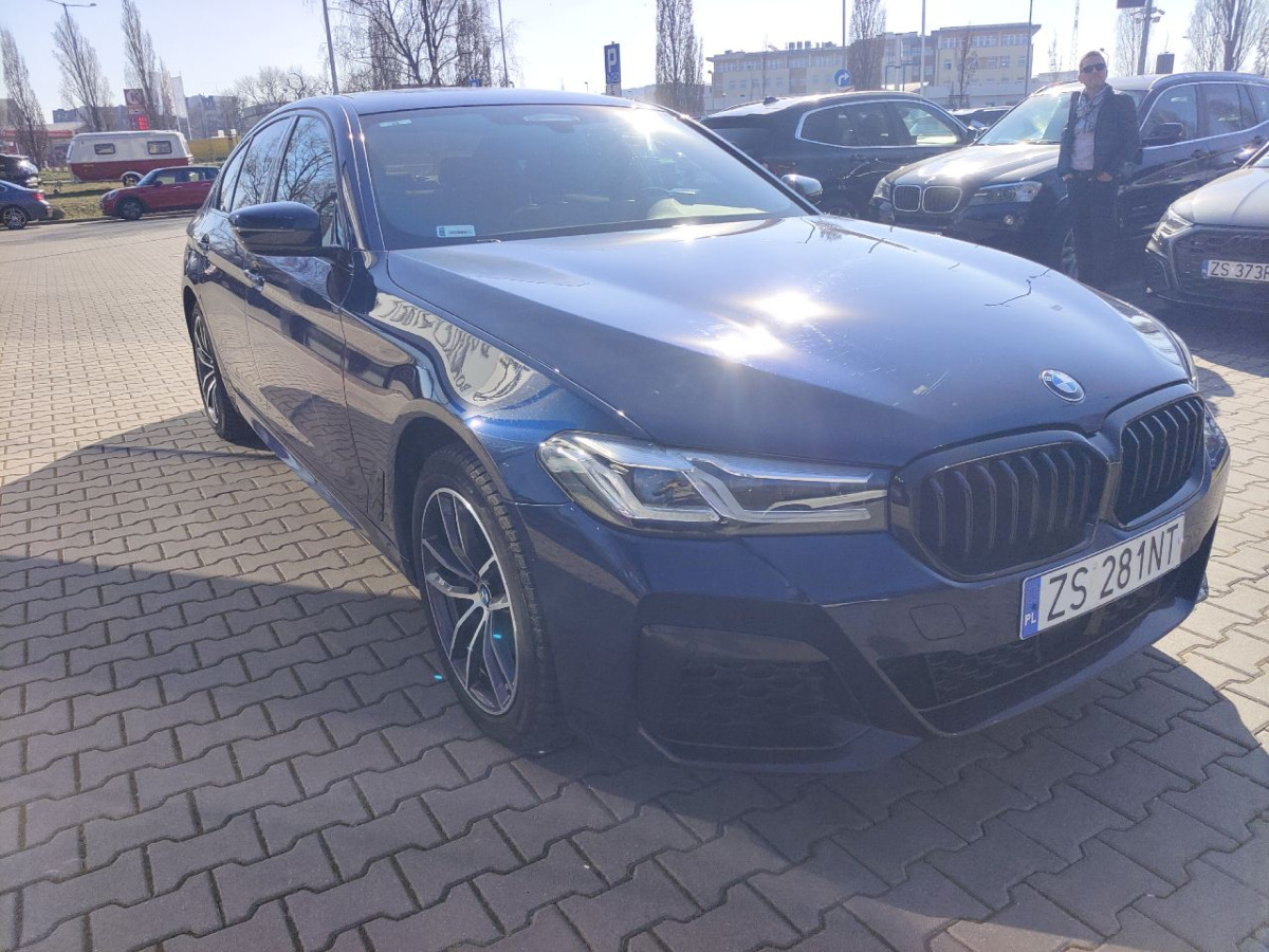 BMW 530e xDrive M Sport SEDAN - Saloon car: picture 1 BMW 530e xDrive M Sport SEDAN - Saloon car: picture 1