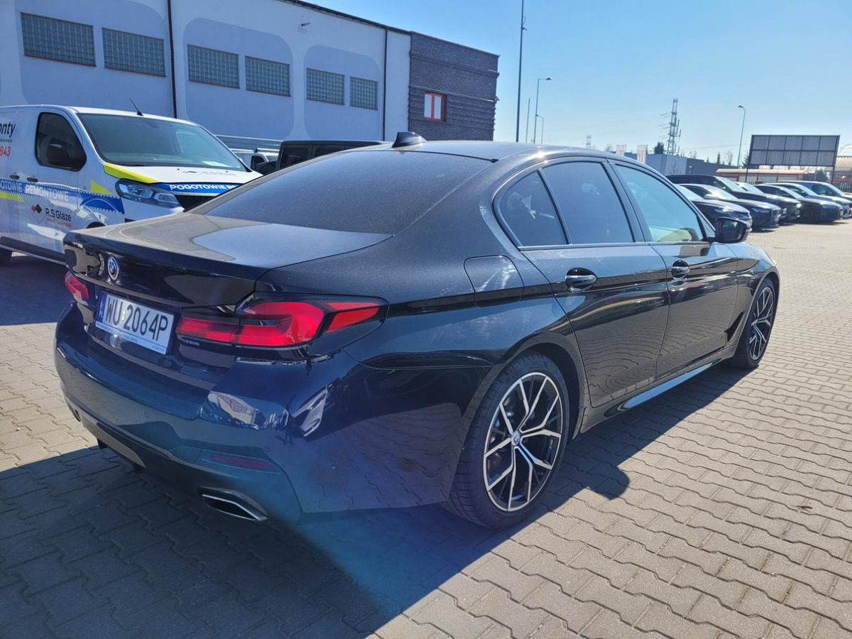 BMW 540D XDRIVE SEDAN - Saloon car: picture 4 BMW 540D XDRIVE SEDAN - Saloon car: picture 4