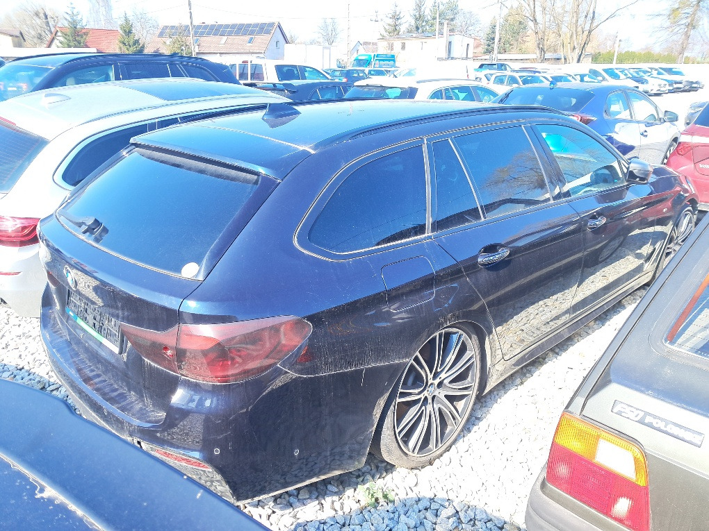 BMW M550D XDRIVE KOMBI - Car: picture 3 BMW M550D XDRIVE KOMBI - Car: picture 3