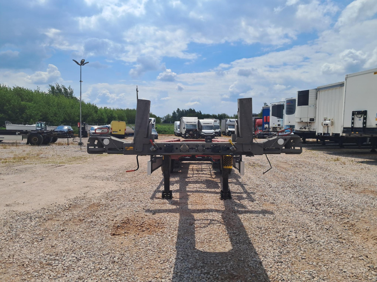 FLIEGL SDS 380 KONTENEROWA - Closed box trailer: picture 3 FLIEGL SDS 380 KONTENEROWA - Closed box trailer: picture 3