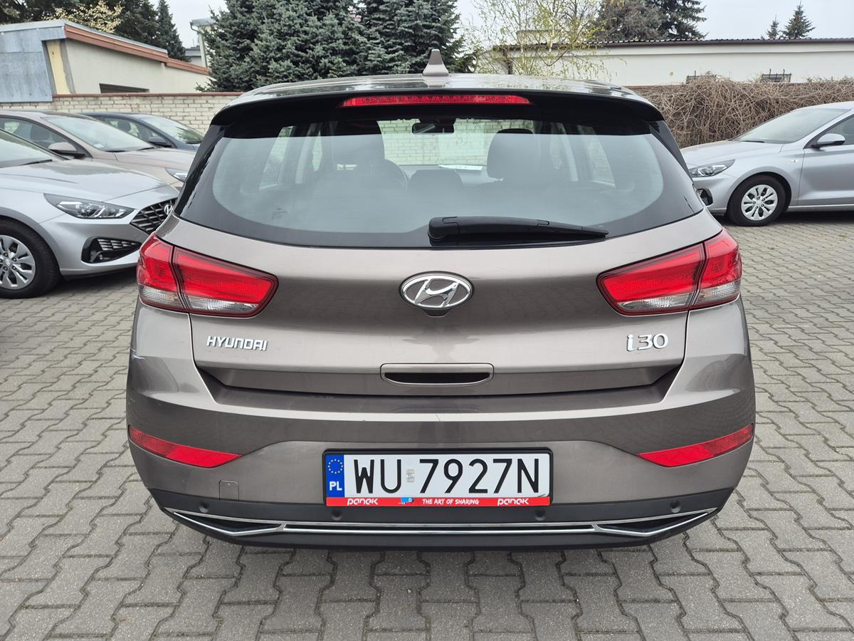 HYUNDAI I30 HATCHBACK - Hatchback: picture 5 HYUNDAI I30 HATCHBACK - Hatchback: picture 5