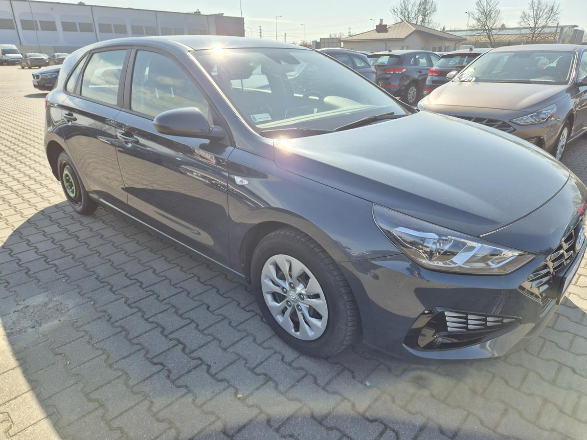 HYUNDAI I30 HATCHBACK - Hatchback: picture 1 HYUNDAI I30 HATCHBACK - Hatchback: picture 1