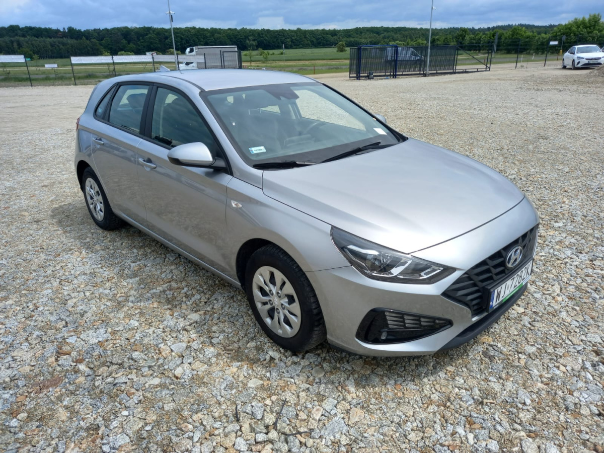 HYUNDAI I30 HATCHBACK - Hatchback: picture 1 HYUNDAI I30 HATCHBACK - Hatchback: picture 1