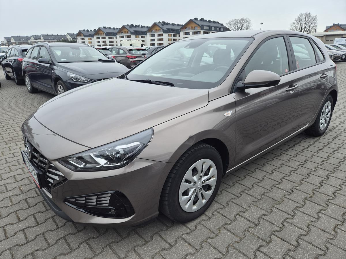 HYUNDAI I30 HATCHBACK - Hatchback: picture 2 HYUNDAI I30 HATCHBACK - Hatchback: picture 2