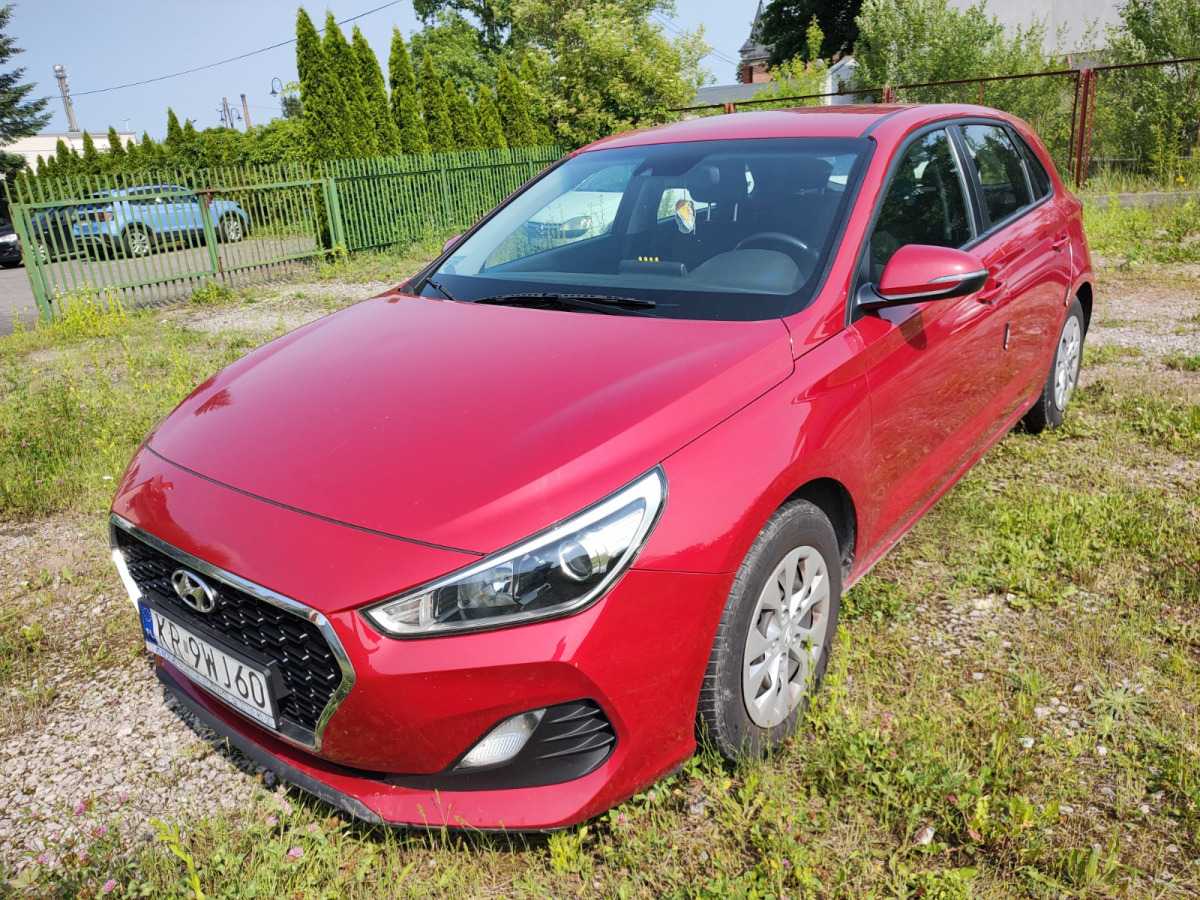 HYUNDAI I30 HATCHBACK - Hatchback: picture 3 HYUNDAI I30 HATCHBACK - Hatchback: picture 3