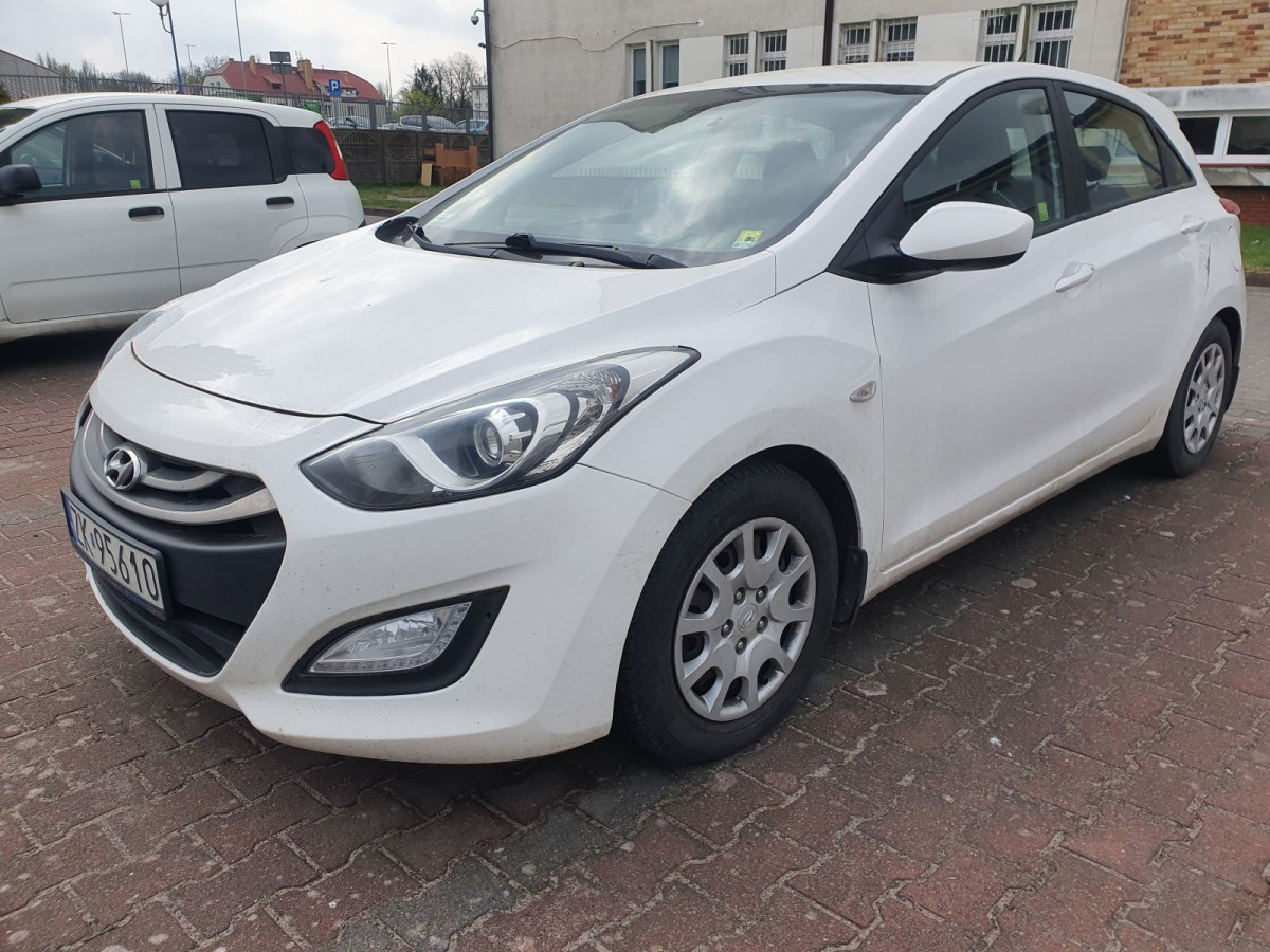 HYUNDAI I30 HATCHBACK - Hatchback: picture 2 HYUNDAI I30 HATCHBACK - Hatchback: picture 2